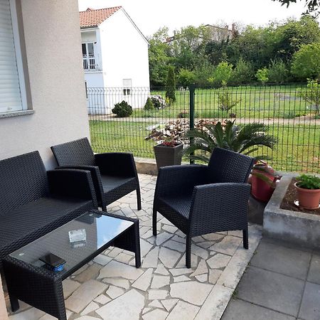 Apartment Stefania โรวีน ภายนอก รูปภาพ